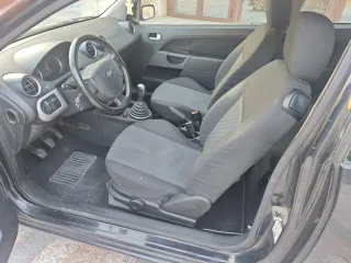 Ford Fiesta 2005
