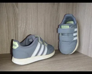 Scarpe ginnastica Adidas grigie verdi 22