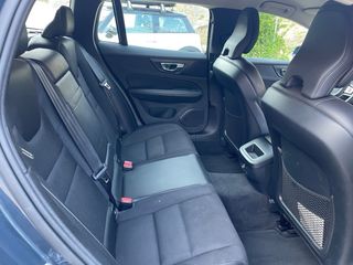 Volvo V60 Cross Country AWD 2019