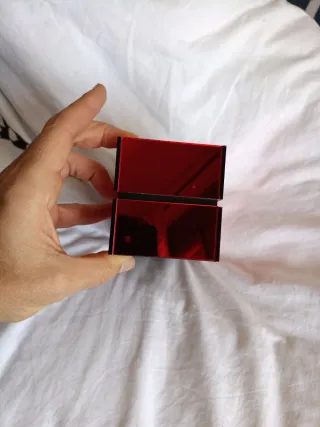 Expositor Ray-Ban Rojo