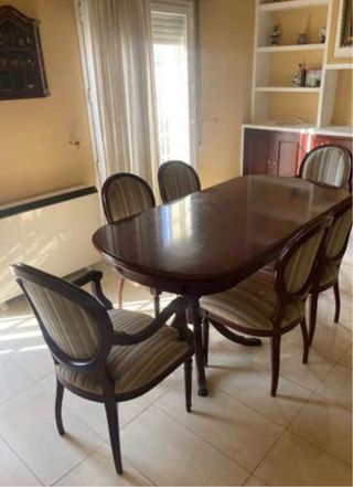 Mesa de comedor con 6 sillas