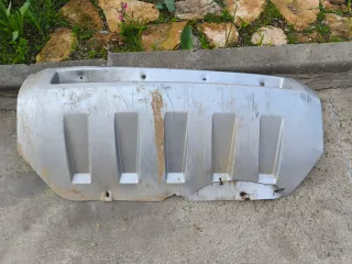 Embellecedor Paragolpes Delantero Montero V80