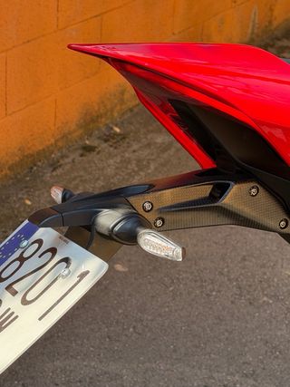 Ducati Panigale V4S 8900 km impecable estado.