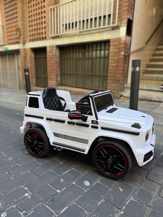 Coche Infantil Mercedes G63 12V Blanco