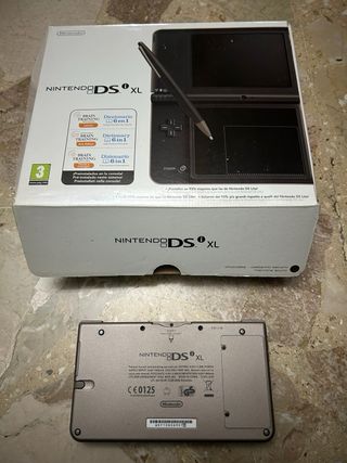 Nintendo DSi XL - Nero