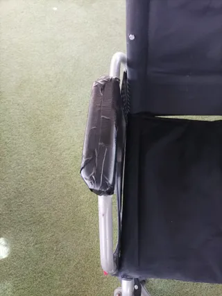 Silla de ruedas ortopédica plegable