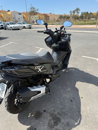 Kymco 125 TCS Maxi Scooter Automática