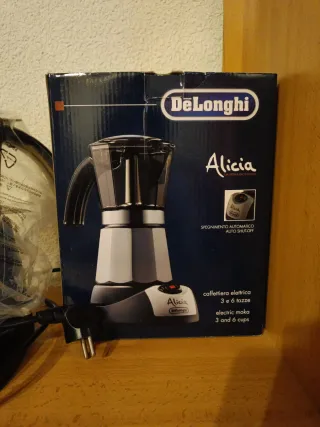 Cafetera eléctrica DeLonghi Alicia 3/6 tazas