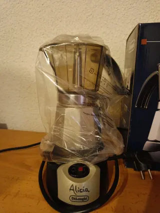 Cafetera eléctrica DeLonghi Alicia 3/6 tazas