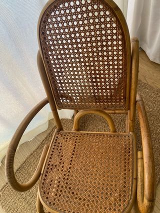 Mecedora mimbre infantil