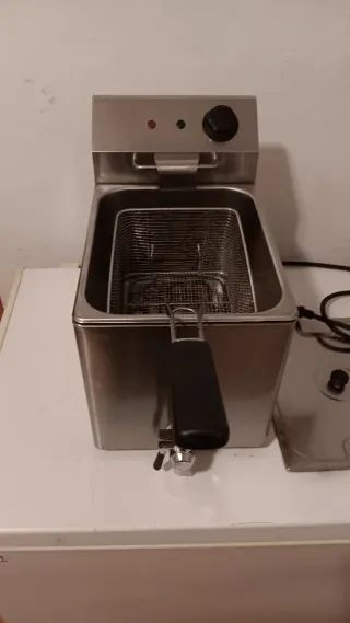 Freidora industrial 8L