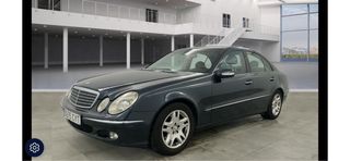 Mercedes-Benz Clase E 270 CDI AUT