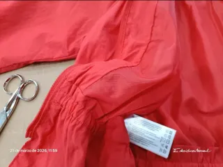 Chaqueta cortavientos Mayoral capucha 6 años