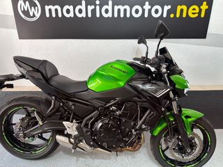KAWASAKI Z 650 Limitada A2