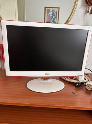 Monitor LG 22 Blanco