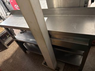 Mesa de trabajo de acero inoxidable