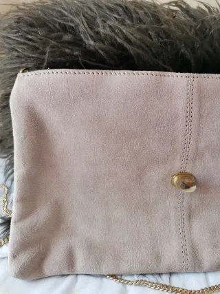 Bolso Sfera cadena dorada beige