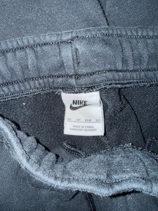 Pantalón Nike Negro
