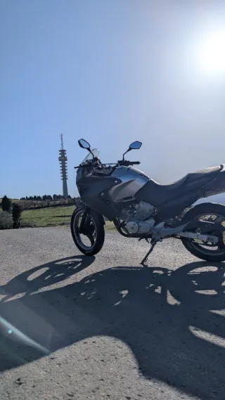 Honda Varadero XL 125 Plata