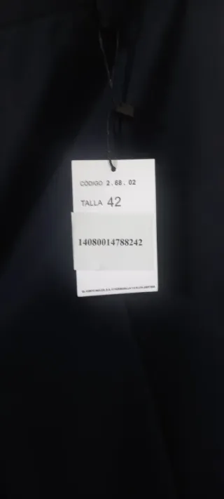 Uniforme Iberia: Pantalón y Camisa Talla 42