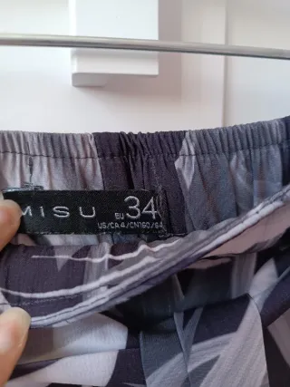 Pantalón estampado tropical, Talla 34