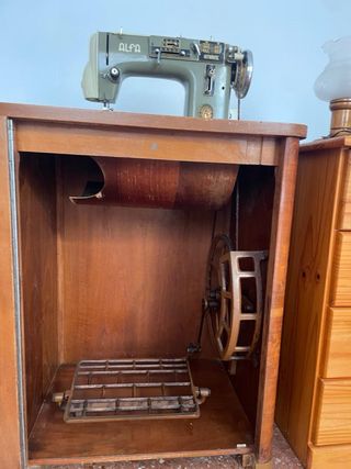 Máquina de coser Alfa - Vintage