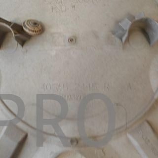 TAPACUBOS R15 DACIA SANDERO USADO 403152445R