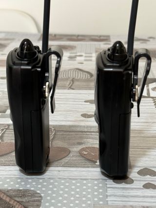 2 Kenwood UBZ-LH68 Walkie Talkies