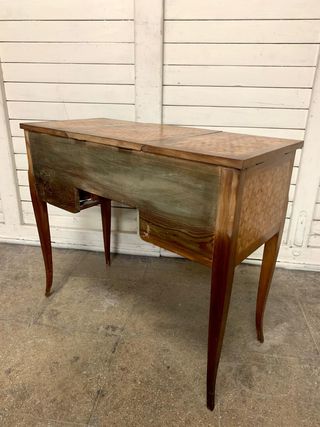 Tocador antiguo costurero marquetería.