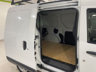 Dokker Van Essential dCi 55kW (75CV)