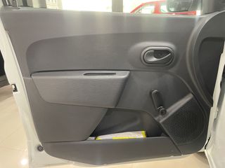 Dokker Van Essential dCi 55kW (75CV)