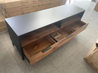 Mueble TV moderno negro y madera - Oferta!