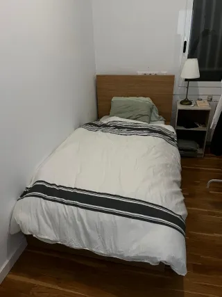 Cama Malm 90x200 con ropa de cama