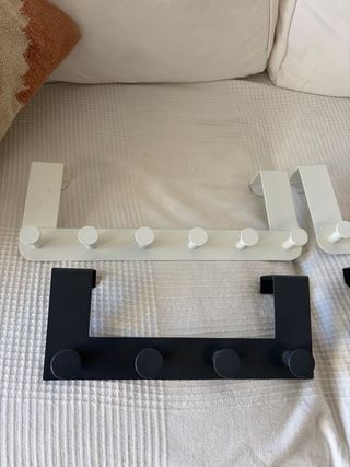 Colgadores de puerta metal