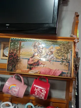 Caja antigua de bombones