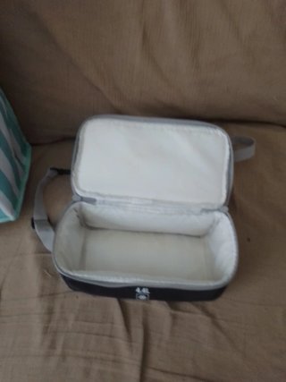 Lote        Nevera portátil Quechua ICE 4.4L
