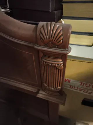 Cabecero de cama de madera grande