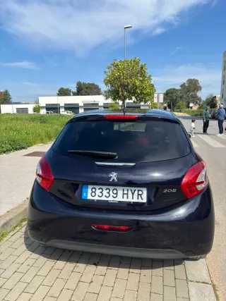Peugeot 208 Style 2014