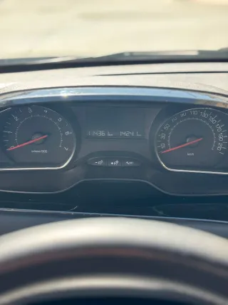 Peugeot 208 Style 2014