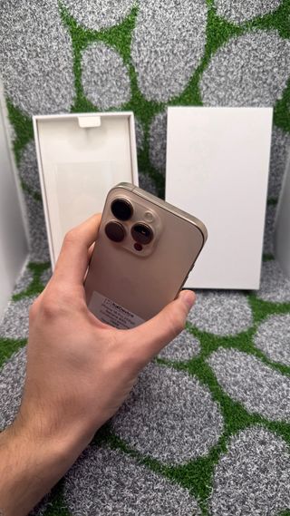 iPhone 16 Pro 256GB Desert - Batt 93% Come Nuovo