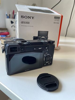 Cámara Sony Alpha 6100