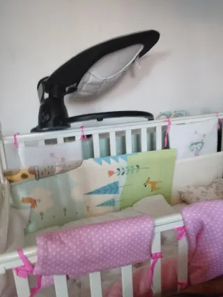 Cuna, hamaca y parque infantil