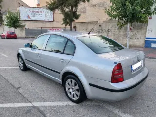 Volkswagen Skoda  2005