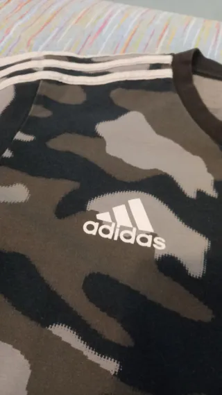T-shirt Adidas