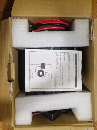 Inovtech Power Inverter 12V-230V 600W