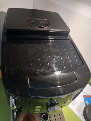 Cafetera DeLonghi Negra