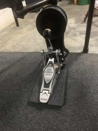 Batería Electrónica Roland con accesorios