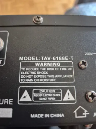 Amplificador Sunbuck TAV-6168E Karaoke + Mando