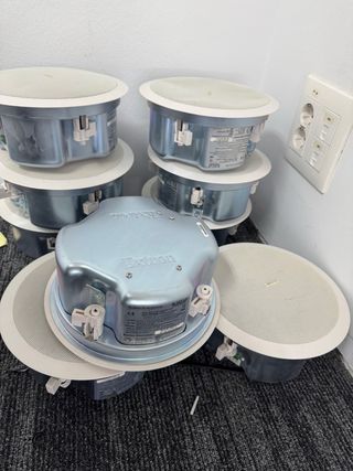 9 Altavoces Techo Extron SI 3CT LP, TIEMPO LIMITAD