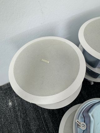 9 Altavoces Techo Extron SI 3CT LP, TIEMPO LIMITAD